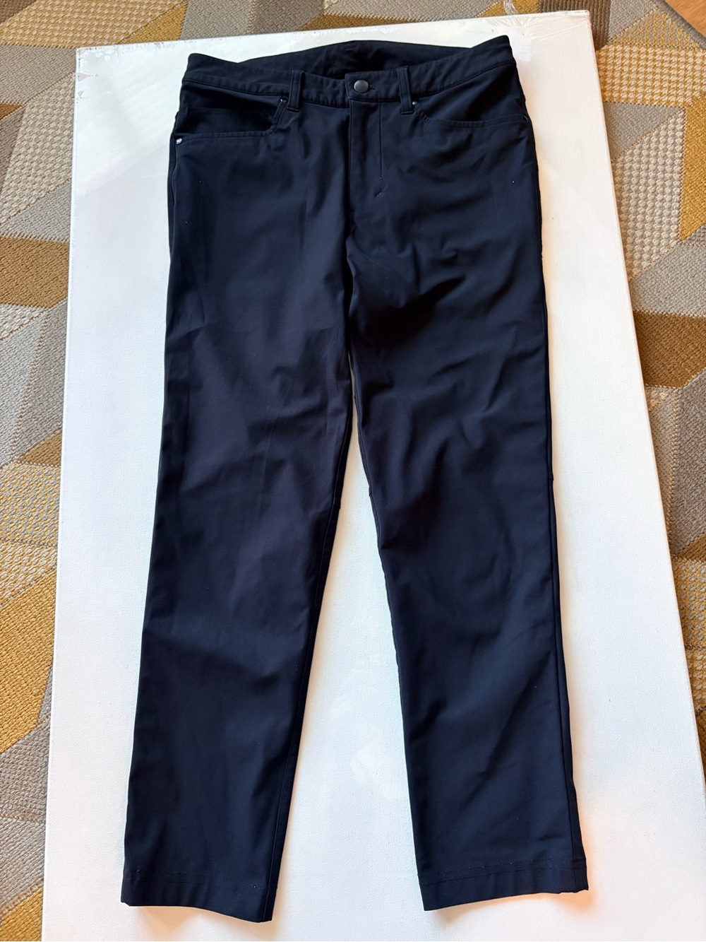 Lululemon ABC Pants Tech Fabric Black/Navy Size 28